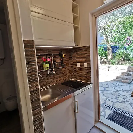 Bella Mit Balkon Und Terrasse In דירה